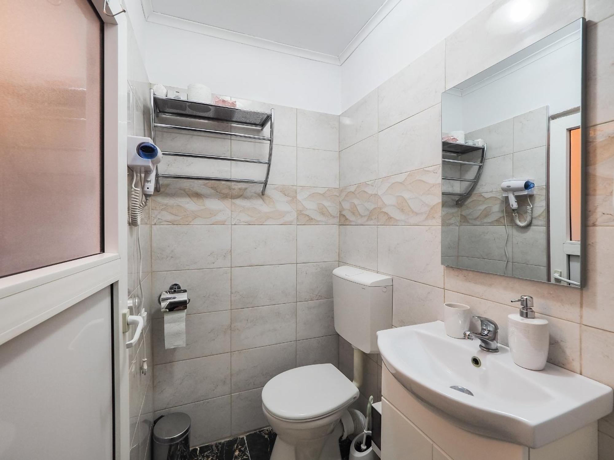 Holiday Studio Sibiu - Central, Cozy & Self Check-In Bagian luar foto